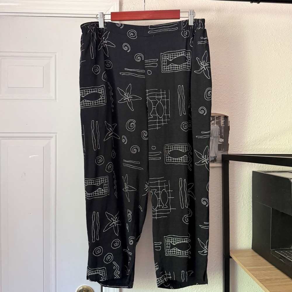 FENINI black tribal fish star pull on balloon barrel wide tapered cropped pants